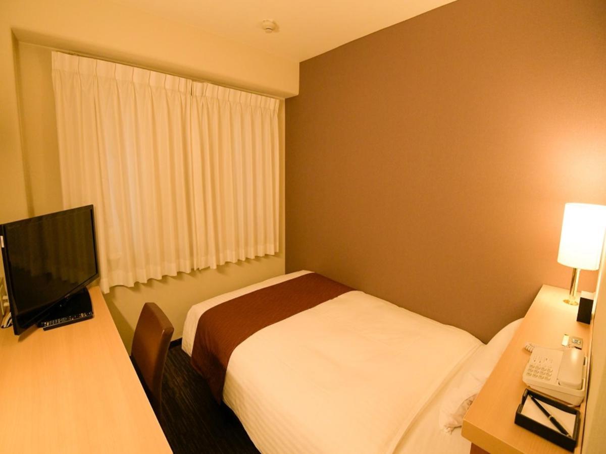 Via Inn Shin Osaka West מראה חיצוני תמונה