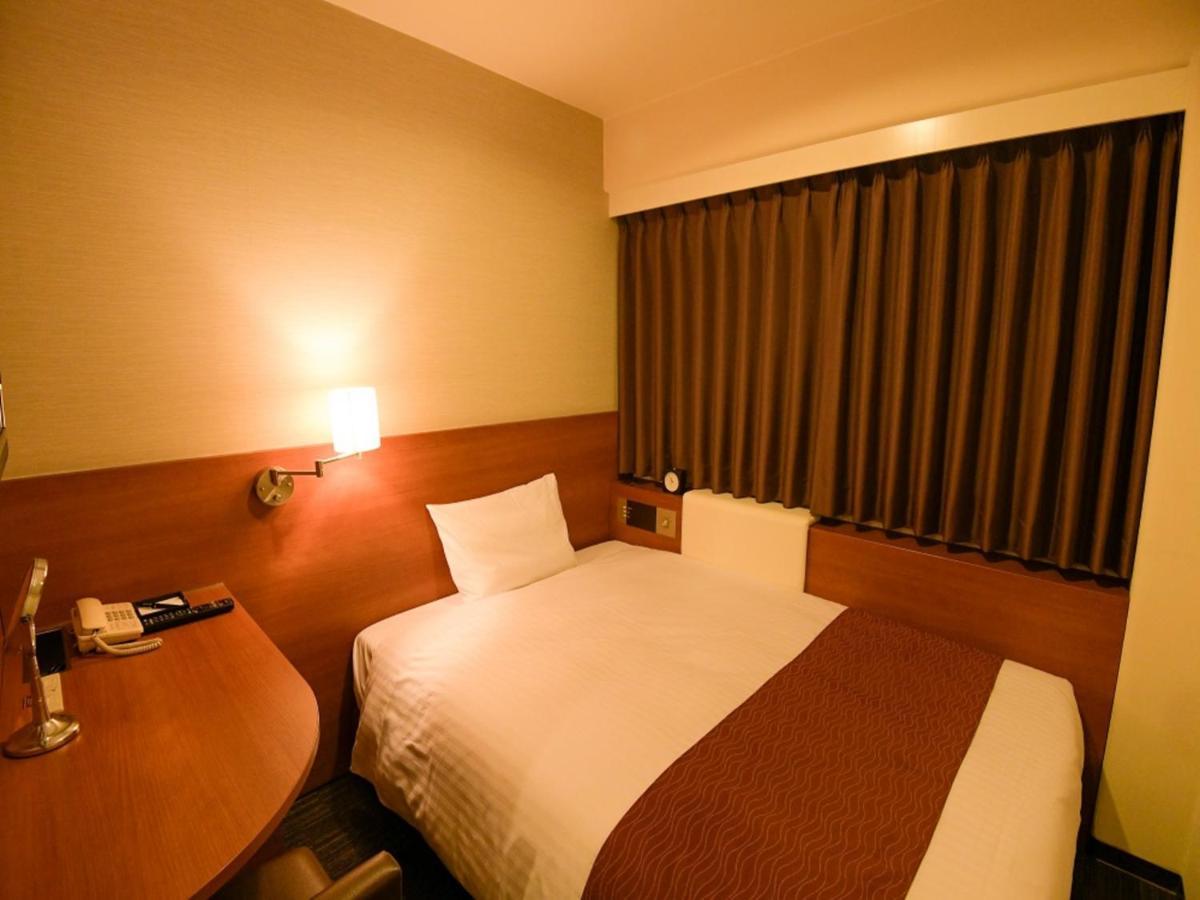 Via Inn Shin Osaka West מראה חיצוני תמונה