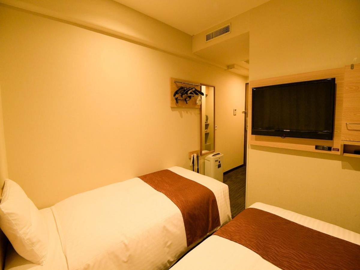 Via Inn Shin Osaka West מראה חיצוני תמונה