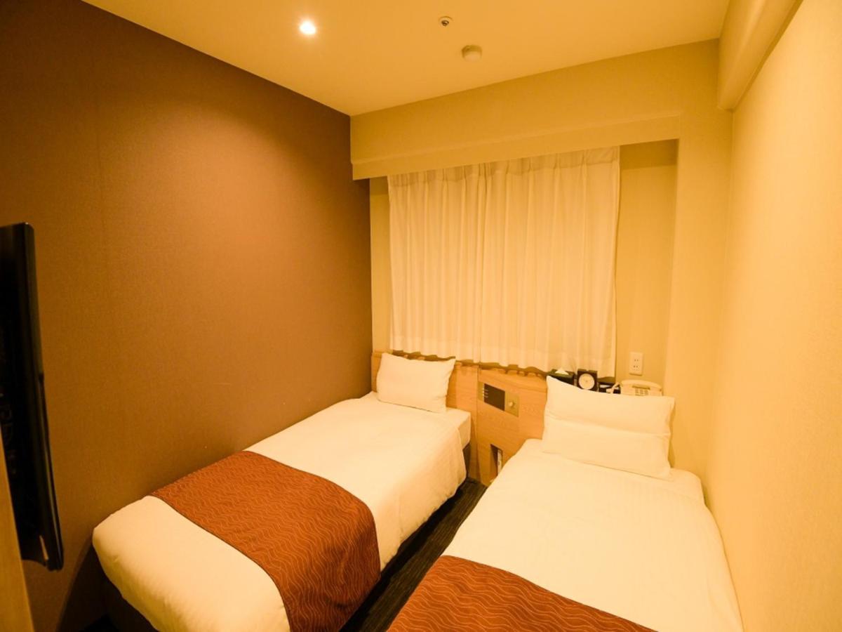 Via Inn Shin Osaka West מראה חיצוני תמונה